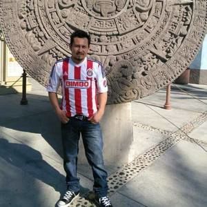 Meet your Posher, Leo